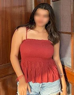 Escort Service in Chowk, Lucknow